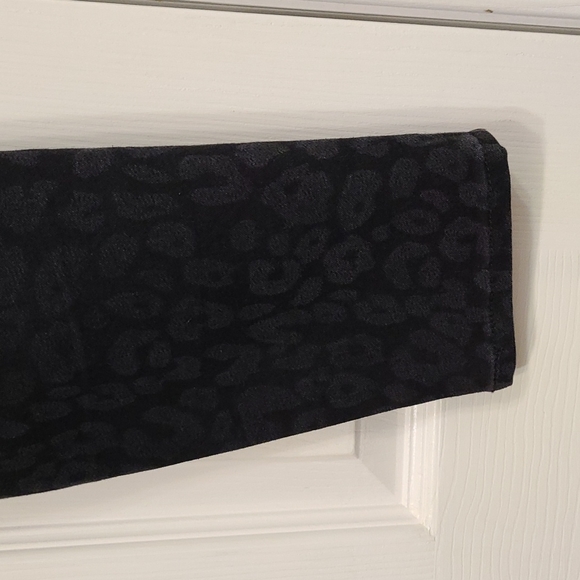 Black Leopard skinny jeans size 10 - Picture 8 of 8